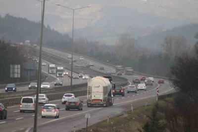 Bayram trafiği Bolu ge&ccedil;işinde artmaya başladı