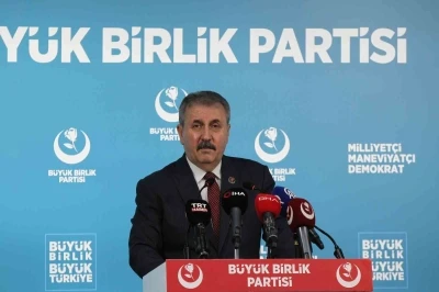 BBP Genel Başkanı Destici: "Bizim yerimiz net bir şekilde Pakistan&rsquo;ın yanıdır"
