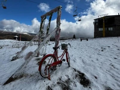 Beklenen kar Uludağ'a yağdı