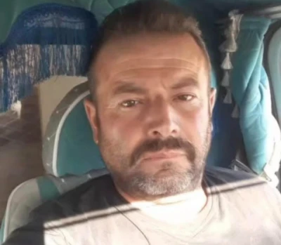 Belediye &ouml;n&uuml;nde kendini ateşe veren şahıs hayatını kaybetti