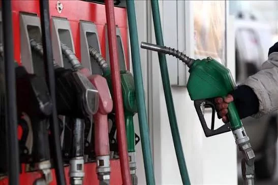 Benzin fiyatlarında &Ouml;TV artışı pompaya b&ouml;yle yansıyacak