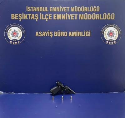 Beşiktaş&rsquo;ta eğlence mekanındaki silahlı saldırının kamera g&ouml;r&uuml;nt&uuml;leri ortaya &ccedil;ıktı
