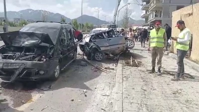 Beton mikseri onlarca aracı bi&ccedil;ti