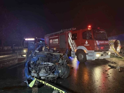 Beton mikseri zincirleme kazaya neden oldu: 2 &ouml;l&uuml;, 6 yaralı