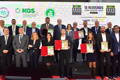 Beton S&uuml;rd&uuml;r&uuml;lebilirlik Konseyi (CSC) Sertifikası Alan Tesislere Sertifikaları Takdim Edildi