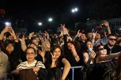 BEUN FEST&rsquo;25 coşkusu DJ Erdem Kınay konseriyle zirveye ulaştı
