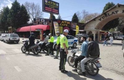Beyşehir&rsquo;de kask takmayan motosikletliler kameralardan belirlenip ceza yazılıyor
