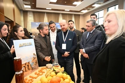 Bilal Erdoğan: Gen&ccedil;lik Liderliği T&uuml;rkiye&rsquo;nin geleceğini mayalayacak