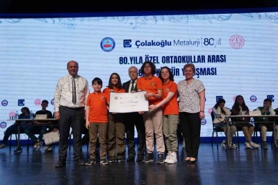 Bilgi ve k&uuml;lt&uuml;r yarışmasının finali ger&ccedil;ekleşti
