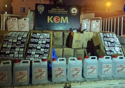 Bin 980 litre sahte şarap ele ge&ccedil;irildi