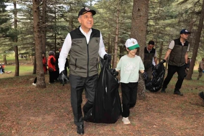 Bing&ouml;l Valisi Usta: "Bu ormanlar, bu tabiat bizden sonraki nesillerin bizlere emanetidir"
