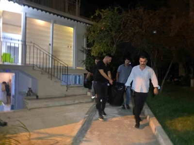 Bir kadın daha &ouml;ld&uuml;r&uuml;ld&uuml;: Eski eşini boğup polise teslim oldu