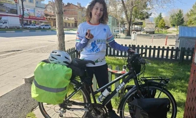 Bisikletiyle Avusturya&rsquo;dan tura &ccedil;ıkan bisiklet&ccedil;i Beyşehir&rsquo;de mola verdi
