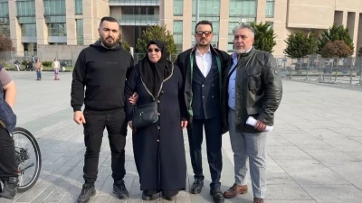 B&ouml;cek ailesinin &ouml;l&uuml;m&uuml;ne ilişkin g&ouml;r&uuml;len duruşmanın ardından anne ve baba a&ccedil;ıklamalarda bulundu
