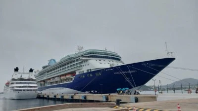  Bodrum'a 2 gemi ile 2 bin 64 yolcu geldi