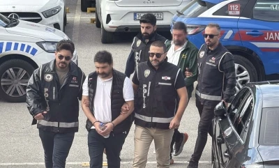 Bodrum'da meclis &uuml;yesine r&uuml;şvet iddiasıyla g&ouml;zaltı (3)