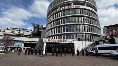 Bolu Belediyesi'ne operasyon!