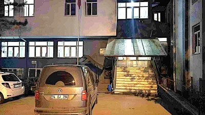 Bolu&rsquo;da lise &ouml;ğrencisi tartıştığı &ccedil;ocuk tarafından bı&ccedil;aklandı