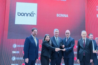 Bonna &Uuml;st &Uuml;ste &Uuml;&ccedil;&uuml;nc&uuml; Kez İhracat Şampiyonu