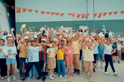 Bor&ccedil;elik&rsquo;ten Minik Kalplere Dokunuş