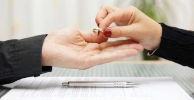 Boşanan &ccedil;iftleri ilgilendiren emsal karar