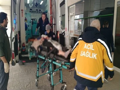 Boşandığı kadını sokak ortasında 15 yerinden bı&ccedil;akladı