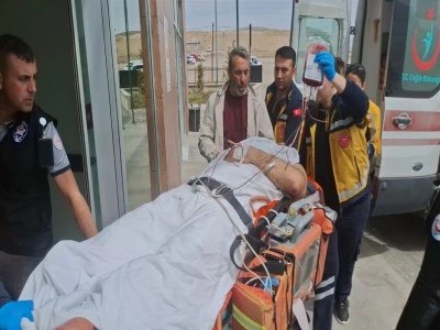 Boşanma aşamasındaki eşini bı&ccedil;aklayıp, intihar girişiminde bulundu