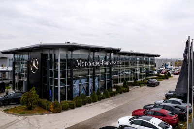 Boytorun Mimarlık&rsquo;tan Yurt Dışında İlk Mercedes-Benz   Showroom D&ouml;n&uuml;ş&uuml;m Projesi