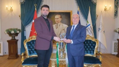 Bozbey de Bursaspor Vakfı&rsquo;nda !