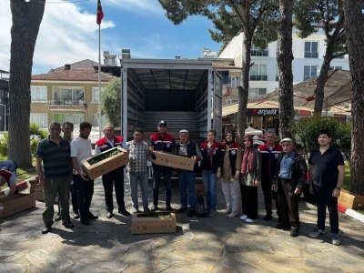 Bozdoğan&rsquo;da 60 bin turşuluk biber fidesi dağıtıldı
