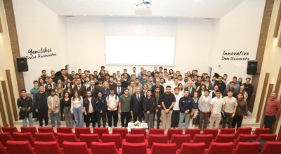 BT&Uuml; Denizcilik Fak&uuml;ltesi'nde yeni d&ouml;nem Bakan Yardımcısı Durmuş &Uuml;n&uuml;var'ın dersiyle başladı