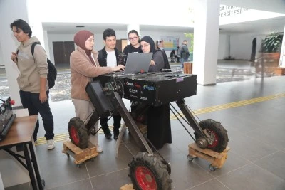 BT&Uuml; Robot G&uuml;nleri&rsquo;nin ikincisi ger&ccedil;ekleşti