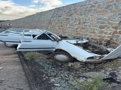Bu ara&ccedil;tan 1 &ouml;l&uuml;, 2 yaralı &ccedil;ıktı