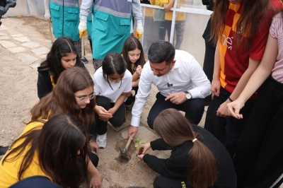 Bu Okul T&uuml;m T&uuml;rkiye'ye &Ouml;rnek Olur