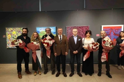 Bu sergi Kocaeli&rsquo;nin yer aldığı 30 doğu meridyeninden ilham alınarak oluşturuldu
