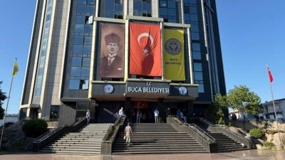 Buca Belediye Başkanı G&ouml;rkem Duman ve &ccedil;ok sayıda kişi g&ouml;zaltına alındı