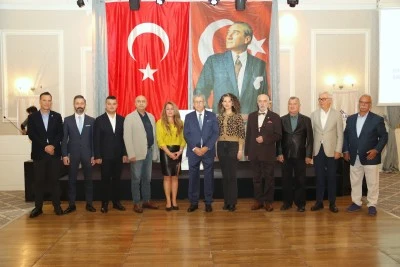 BUMİAD Cumhuriyet &Ouml;d&uuml;lleri sahiplerini buldu