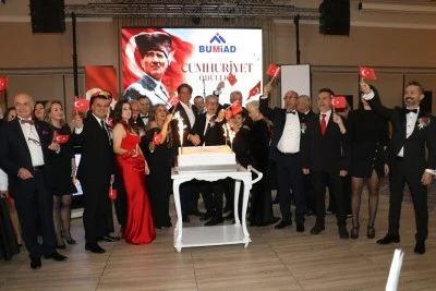 BUMİAD'dan coşkulu Cumhuriyet kutlaması