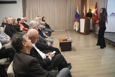 BUMİAD &uuml;yelerine sağlık semineri