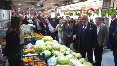 Bursa Balat'a bin metrekarelik modern pazar alanı