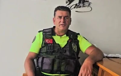 Bursa boğulmakta olan &uuml;&ccedil; kişiyi kurtaran polisi konuşuyor