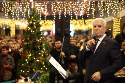 Bursa B&uuml;y&uuml;kşehir 15 bin &ccedil;alışanıyla yeni yılı kutladı