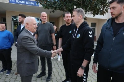 Bursa B&uuml;y&uuml;kşehir ailesi bayramlaştı