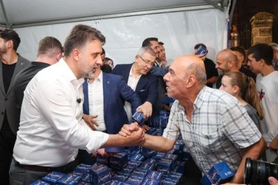Bursa B&uuml;y&uuml;kşehir Belediyesi Başkan Vekili Şahin Biba, Mevlid Kandilini Bursalılarla birlikte idrak etti