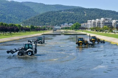 Bursa B&uuml;y&uuml;kşehir Belediyesi&rsquo;nden sağlıklı &ccedil;evre &ccedil;alışmaları 