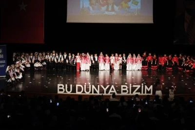 Bursa B&uuml;y&uuml;kşehir Belediyesi'nin miniklerinden yıl sonu g&ouml;sterisi