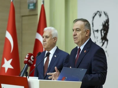 Bursa B&uuml;y&uuml;kşehir Belediyesi'nin yapacağı cami restorasyonunu Vakıflar Genel M&uuml;d&uuml;rl&uuml;ğ&uuml; tek taraflı iptal etti