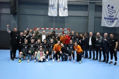 Bursa B&uuml;y&uuml;kşehir Belediyespor &ccedil;eyrek finalde