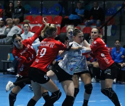 Bursa B&uuml;y&uuml;kşehir Belediyespor'da transfer &ccedil;alışmaları başladı