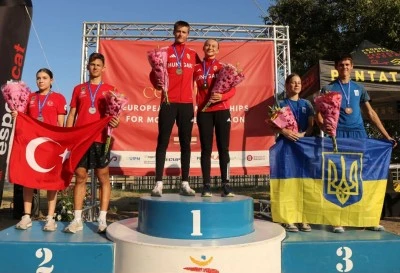 Bursa B&uuml;y&uuml;kşehir Belediyesporlu Kurtulan&rsquo;dan tarihi başarı